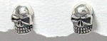 Model A768-076 skull earrings